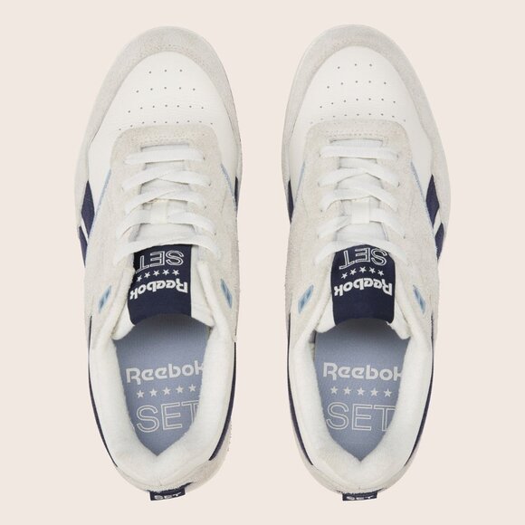 Limited Edition SET Active X REEBOK Sneakers  Size W 10 / M 8.5 - Picture 3 of 3